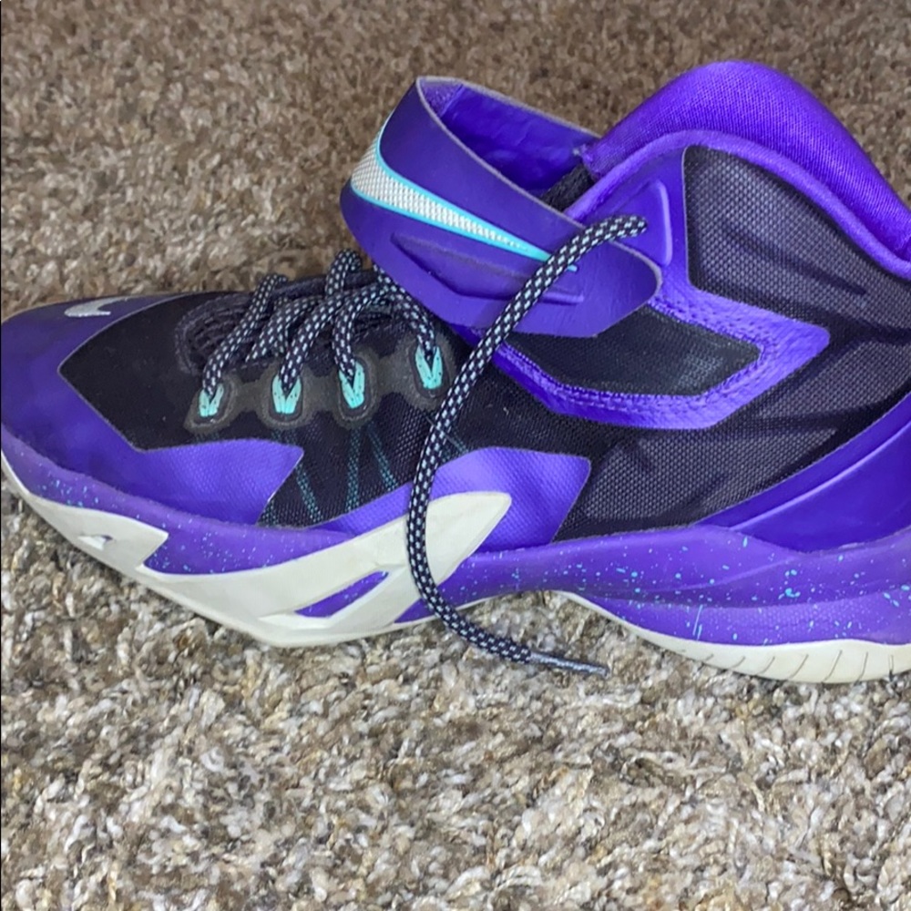 Basketball Shoes